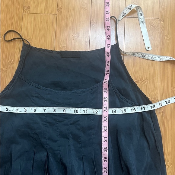 CP Shades Lia Dress Sz Medium navy Sleeveless Pleated Midi Layer Cotton Silk USA - Picture 5 of 7